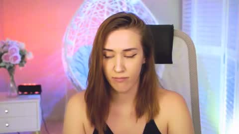 Snapshot of emillylopez chatting on 28, 7, 2026 emillylopez online show from 28, 7, 2026