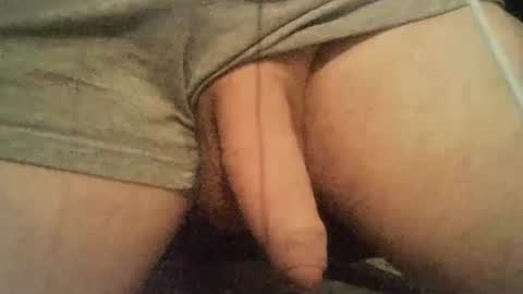 Snapshot of emilmirror chatting on 28, 2, 2025 emilmirror online show from 28, 2, 2025