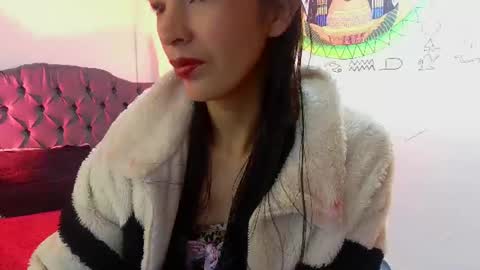 Snapshot of emily___rouse chatting on 29, 6, 2026 emily___rouse online show from 29, 6, 2026
