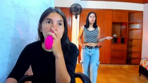 Emily and Soffy online show from 15, 4, 2026