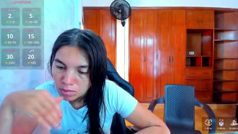 Emily and Soffy online show from 22, 4, 2026