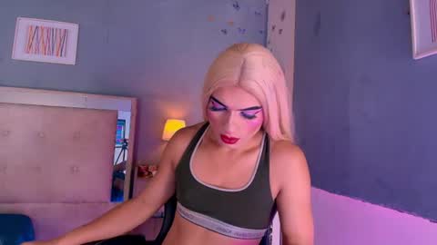 emily_castillo1_ online show from 29, 7, 2026