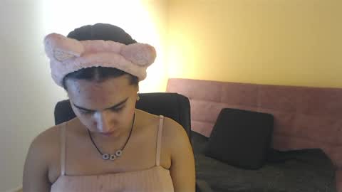 emily fox 3 online show from 12, 9, 2025