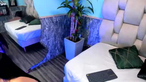 Snapshot of emily_jones3 chatting on 5, 3, 2025 Emily online show from 5, 3, 2025