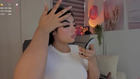 EmilyKenner  Independent model  online show from 11, 9, 2025