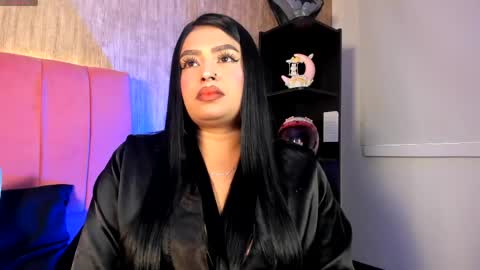 Snapshot of emily_klarence chatting on 21, 5, 2026 Emily online show from 21, 5, 2026