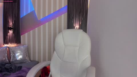 Emily online show from 16, 1, 2025