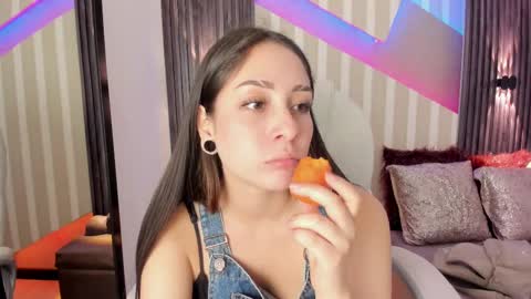 Emily online show from 16, 9, 2025