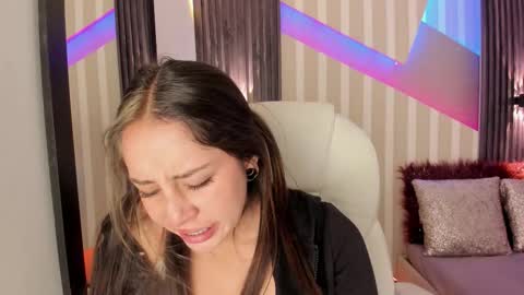 Emily online show from 25, 9, 2025