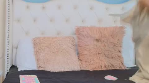 Emily online show from 28, 11, 2025