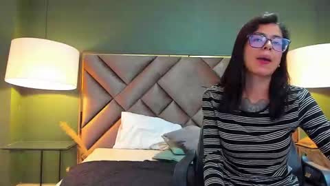 Emily online show from 19, 1, 2026