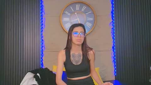 Emily online show from 19, 4, 2026