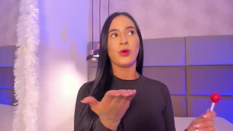 emily_luve online show from 19, 12, 2025