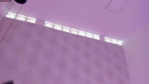 emily_luve online show from 18, 4, 2026