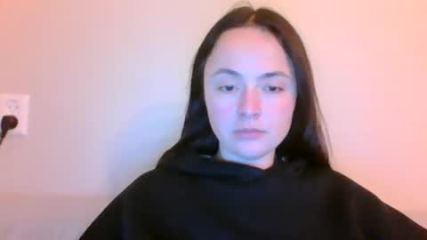 emily_morning_dew online show from 31, 1, 2025