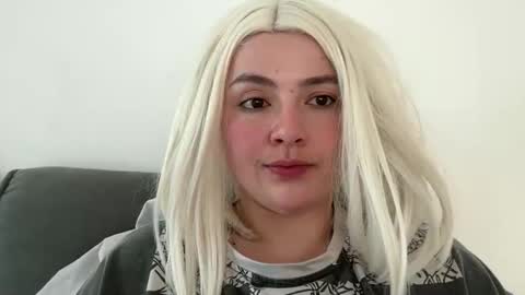 emily_morning_dew online show from 16, 3, 2026