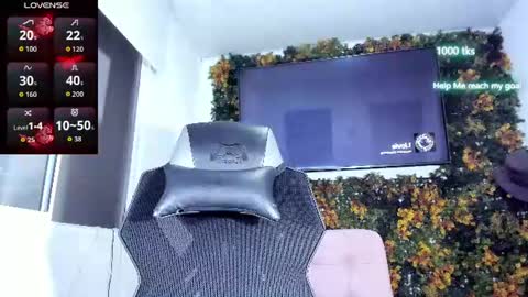 emily_palmeer online show from 3, 8, 2026