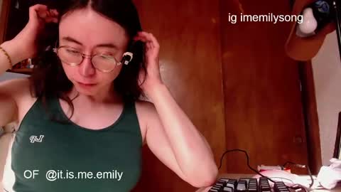 emily_pearl_ online show from 25, 4, 2026