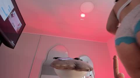 Emily  online show from 27, 2, 2025