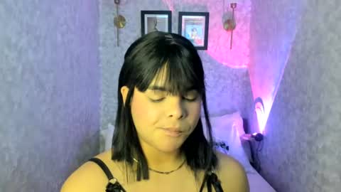 Snapshot of emily_rosue_ chatting on 16, 7, 2026 emily_rosue_ online show from 16, 7, 2026