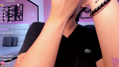 Snapshot of emily_roux chatting on 10, 1, 2025 EMILY online show from 10, 1, 2025