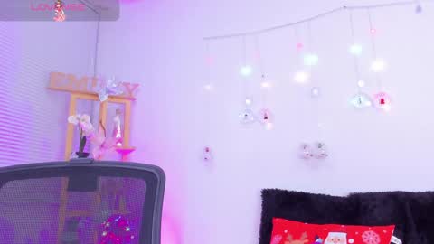 Emily online show from 17, 12, 2024