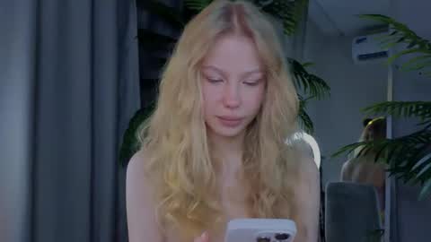 emily shepard online show from 18, 3, 2026