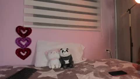 Emily online show from 25, 2, 2025