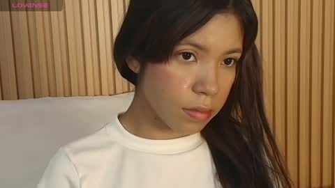 Snapshot of emily_sweett12 chatting on 2, 6, 2026 Emily online show from 2, 6, 2026