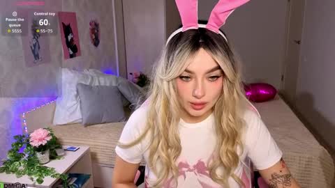 Emily online show from 6, 4, 2026