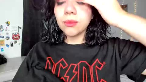 emily_vader online show from 28, 2, 2025