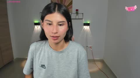 Emi online show from 6, 10, 2025