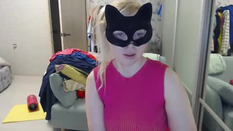 Emily online show from 15, 4, 2026