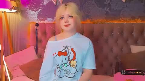 Baby Emelli online show from 23, 4, 2026