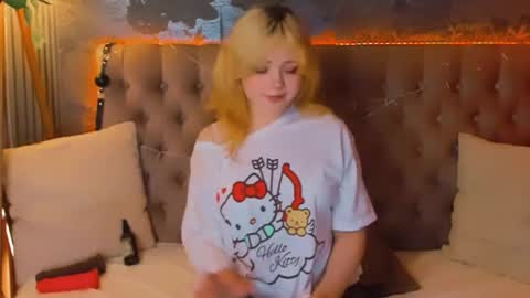 Baby Emelli online show from 6, 5, 2026