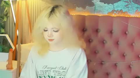 Snapshot of emilyangels chatting on 13, 7, 2026 Baby Emelli online show from 13, 7, 2026
