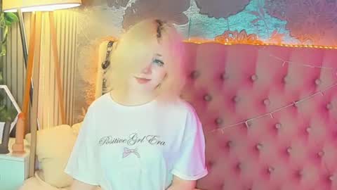 Snapshot of emilyangels chatting on 19, 7, 2026 Baby Emelli online show from 19, 7, 2026