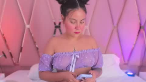 Snapshot of emilyblack_1 chatting on 17, 7, 2026 Emily online show from 17, 7, 2026
