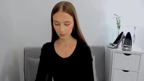 EmilyCharming online show from 14, 1, 2025