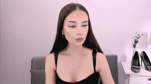 EmilyCharming online show from 23, 2, 2026