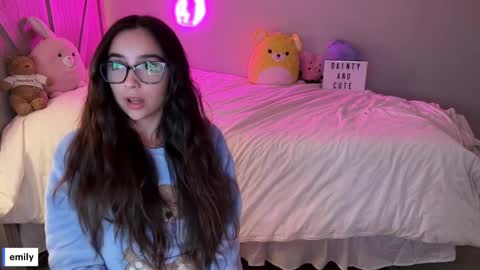 emilyfawn online show from 12, 9, 2025