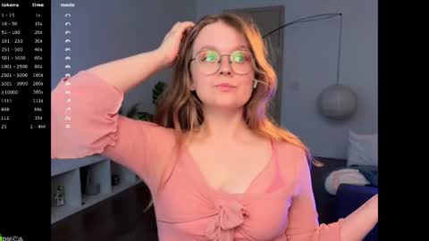 Emily  online show from 25, 4, 2026