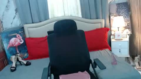 Snapshot of emilyfucker69 chatting on 12, 9, 2025 emilyfucker69 online show from 12, 9, 2025