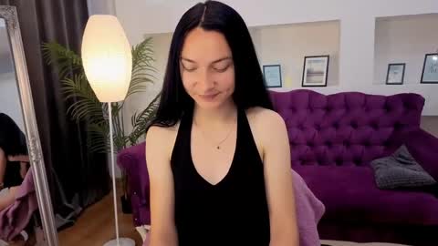 Snapshot of emilygreyy__ chatting on 8, 6, 2026 emilygreyy__ online show from 8, 6, 2026
