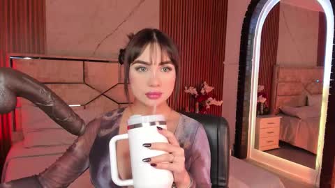 Emily Hendrix online show from 28, 2, 2026