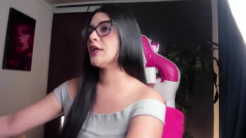 Snapshot of emilyjhonson_1 chatting on 31, 5, 2026 Emily Jhonson online show from 31, 5, 2026