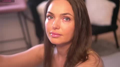 Emily online show from 26, 4, 2026