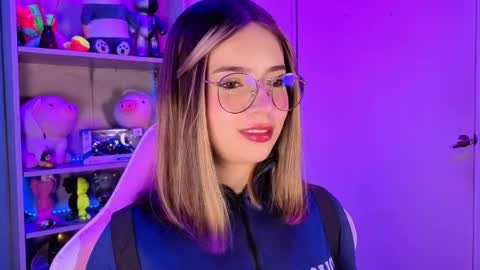 VALEEEN online show from 22, 4, 2026