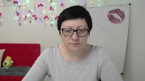 Emily online show from 19, 4, 2026