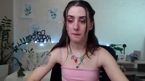 Emyli online show from 11, 1, 2025